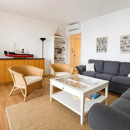 Apartment Hostdomus - Sky And Rooftop *