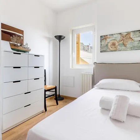 Apartment Hostdomus - Sky And Rooftop Finale Ligure